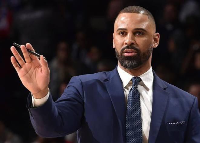 美记：乌度卡对杜兰特很感兴趣，但他与总经理斯通之间存在分歧