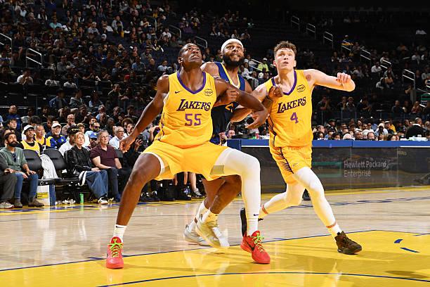 进攻端的能力相当有限！湖人替补中锋想要留队看起来并不容易？