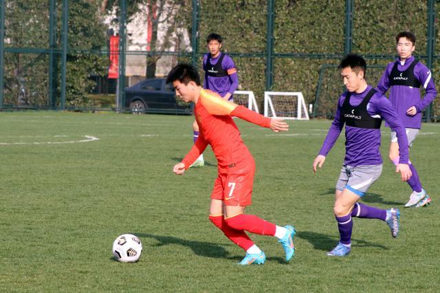 开云-为何国奥中超级锋线踢不过中超队？关键位置有烦恼