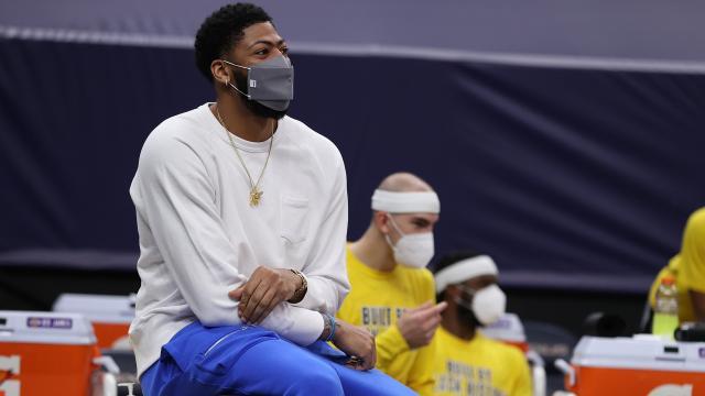 1615886687364036117.jpg nbc_bfa_davisinjuryupdate_210315_1920x1080.jpg